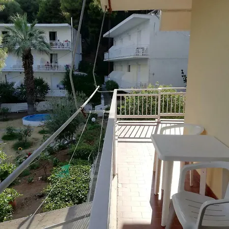 Zontanos Studios & Apartments Poros Town Exterior photo